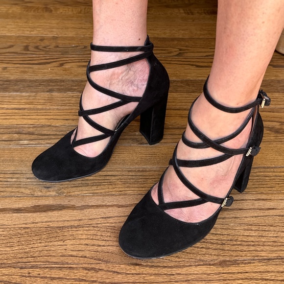 Designer black suede heels - Picture 2 of 8